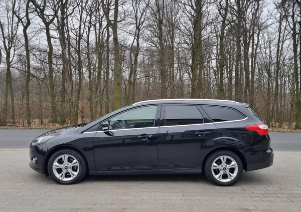 Ford Focus cena 27900 przebieg: 207476, rok produkcji 2012 z Białobrzegi małe 46